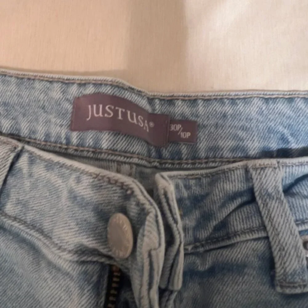 Just USA Petite Jeans - Picture 3 of 3